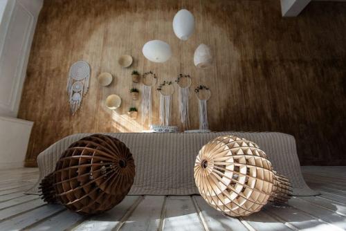 Люстры в деревянный интерьер. Красивые светильники из дерева в интерьере — 120 фото лучших моделей и обзор лучших идей 2019 года