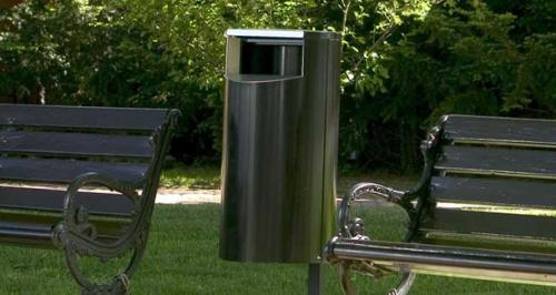 Мусорные урны. Уличные металлические урны и бетонные – описание.