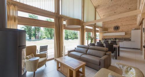 Декор стен в частном доме. Отделка стен в доме: обзор лучших материалов и технологий. 90 фото вариантов дизайна стен в частном доме