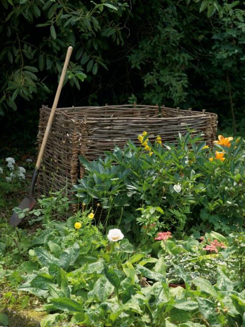 Компостер для дачи. Компостер садовый —, какой выбрать? Обзор лучших видов для дачи (100 фото)