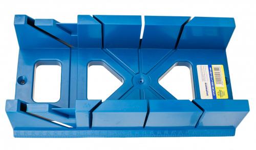 Как резать углы потолочного плинтуса со стуслом. Инструменты для резки плинтуса