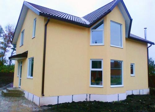 Наружная отделка дома декоративной штукатуркой. Отделка фасада штукатуркой — подробное описание технологии декорирования своими руками (90 фото)