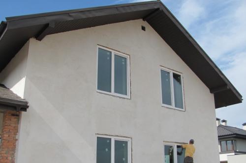 Наружная отделка дома декоративной штукатуркой. Отделка фасада штукатуркой — подробное описание технологии декорирования своими руками (90 фото)