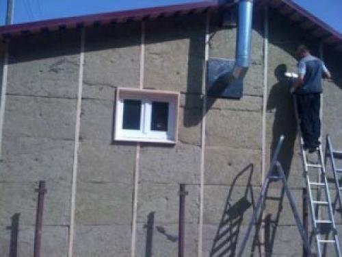 Утепление деревянного дома снаружи минватой. Минвата плюсы и минусы