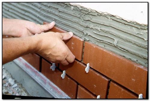 Чем обшить дом из пеноблока снаружи. Плитка