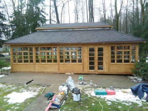 Проекты закрытых беседок. Закрытые беседки: идеи обустройства и варианты дизайна. 130 фото лучших вариантов беседок и нюансы их применения в ландшафтном дизайне