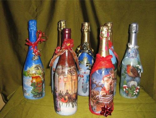 Бутылки в интерьере. Способы декорирования стеклянных бутылок для помещений в разном стиле 35