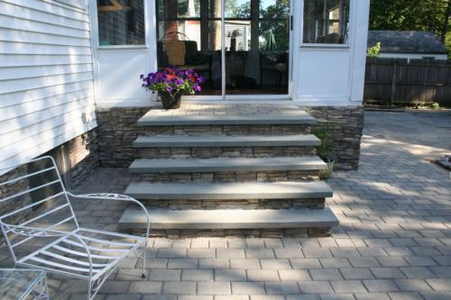 Полукруглое крыльцо из металла. Крыльцо — идеи строительства своими руками. 120 фото лучших проектов современности