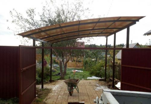 Легкие Навесы из поликарбоната. Навесы из поликарбоната — обзор лучших проектов и особенности выбора красивых идей оформления для навеса (105 фото)