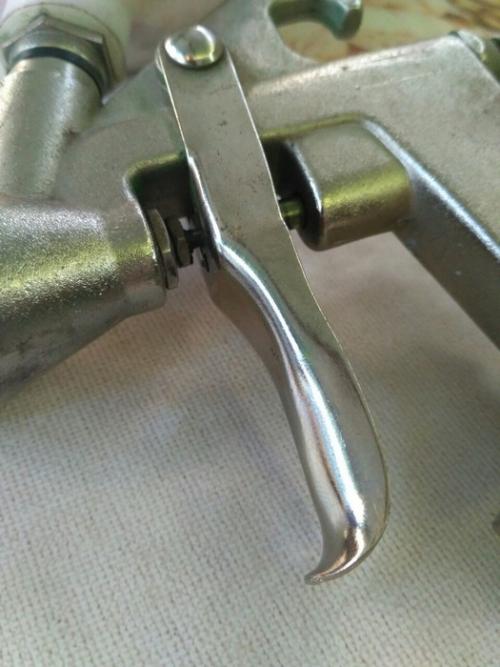 Как работает краскопульт с нижним бачком. Устройство краскопульта пневматического