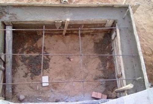 Металлическое крыльцо в частном доме. Крыльцо для частного дома из металла: преимущества, виды конструкций и способы изготовления