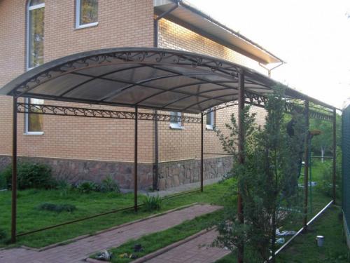 Навес из поликарбоната на даче. Навесы из поликарбоната — самостоятельное изготовление и особенности проектирования (100 фото)