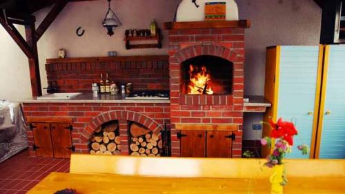 Готовые проекты беседок с мангалом. Ваша беседка с мангалом: важные детали