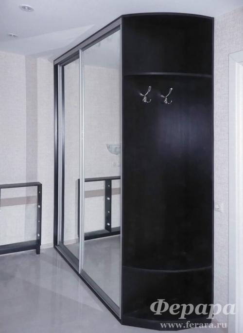 Белые шкафы в интерьере прихожей. Белая прихожая: примеры дизайна и красивого обустройства прихожей в белых оттенках 10