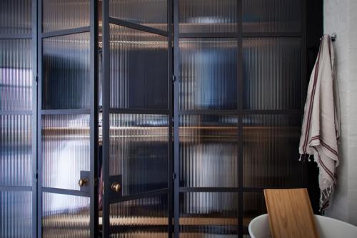 Открытый шкаф в прихожую. Шкаф в прихожую —, как сэкономить пространство без потери функционала? 130 фото лучших идей современности