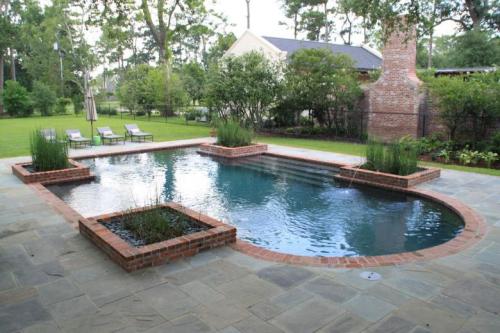 Как сделать бассейн на даче легко и недорого. Установка каркасного бассейна на даче 05