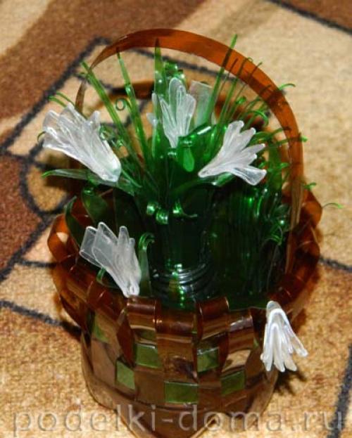 Ваза из пластиковой бутылки и ложек. Ваза из ложек 16