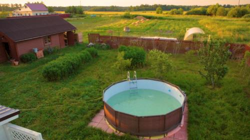 Стоит ли покупать бассейн на дачу. Что нужно знать перед покупкой каркасного бассейна