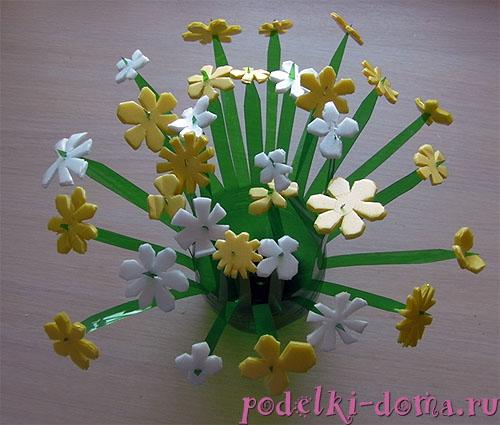 Ваза из пластиковой бутылки от з. 201.  Ваза с цветами из пластиковой бутылки 07