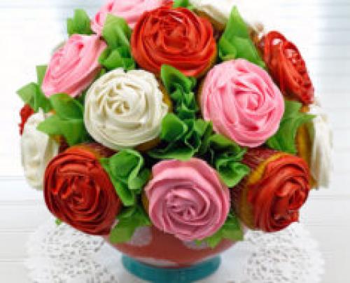 Напольная ваза из 5 литровой бутылки. 