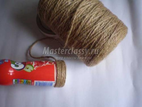 Ваза из пластиковой бутылки и джута: простой мастер-класс своими руками 16 Ваза из пластиковой бутылки и джута: простой мастер-класс своими руками 16