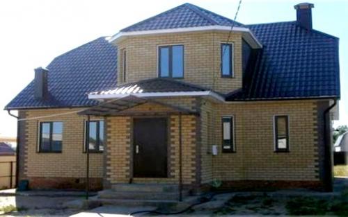 Чем отделать кирпичный дом. Облицовка каменного дома кирпичом