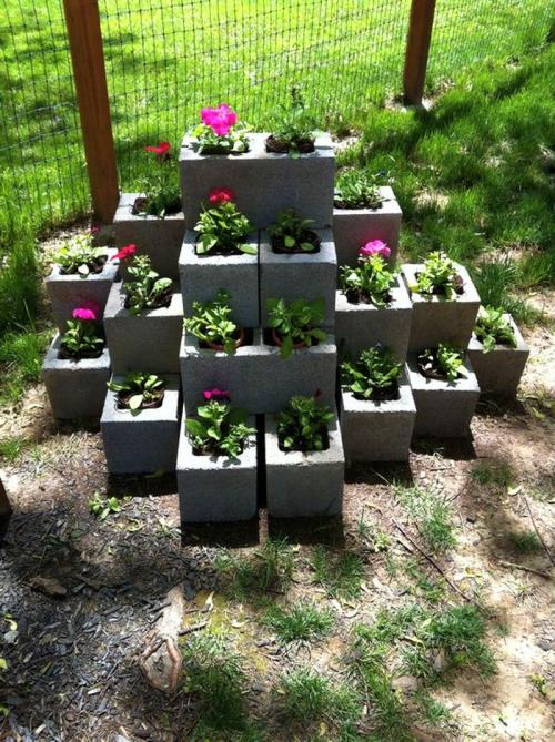 Вертикальные клумбы своими руками, идеи и советы по созданию 28