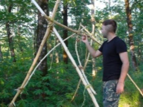 Как сделать шалаш своими руками. Виды и конструкции 21