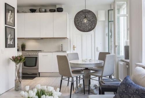 Вазы своими руками из подручного материала. Напольная ваза из банки