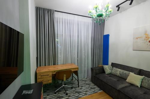 Как выбрать элегантные и необычные шторы для гостиной: советы дизайнера 11 Как выбрать элегантные и необычные шторы для гостиной: советы дизайнера 11