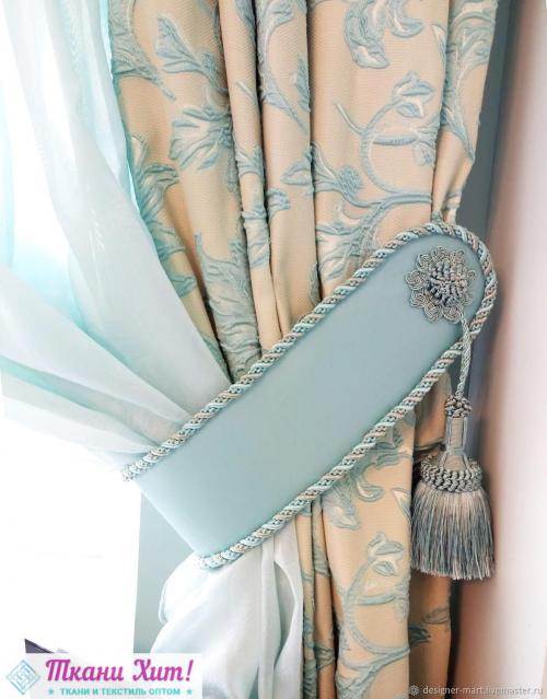 Занавески в зал: современный стиль и функциональность 29