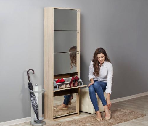 Узкая прихожая: 9 идей для удобного и красивого интерьера 08 Узкая прихожая: 9 идей для удобного и красивого интерьера 08