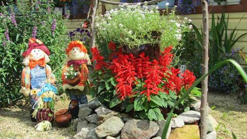 Клумбы своими руками из подручных средств. Необычные цветники своими руками: 100 идей из подручных материалов 02 Клумбы своими руками из подручных средств. Необычные цветники своими руками: 100 идей из подручных материалов 02