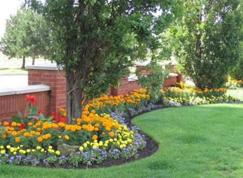 Красивые клумбы своими руками из подручных материалов. Клумбы и цветники: описание разновидностей, оригинальные идеи создания из подручных материалов (70+ Фото & Видео) +Отзывы 22 Красивые клумбы своими руками из подручных материалов. Клумбы и цветники: описание разновидностей, оригинальные идеи создания из подручных материалов (70+ Фото & Видео) +Отзывы 22