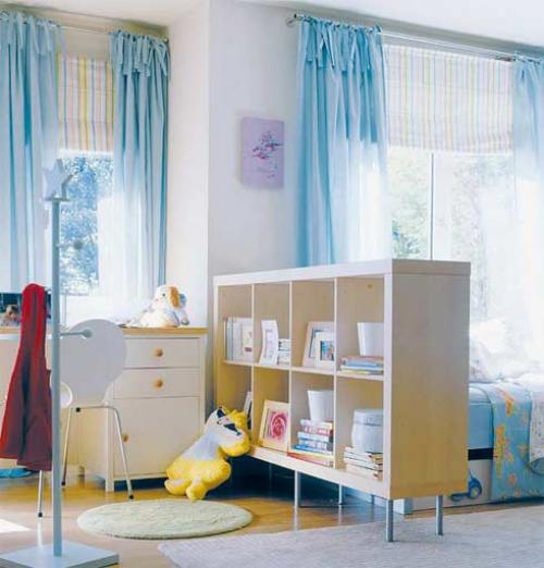 Можно ли использовать мобильные перегородки в детской комнате. Зонирование перегородками в детской