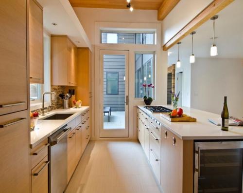 Современная кухня в загородном доме. Дизайн кухни в частном доме: особенности оформления в 129 реальных фото