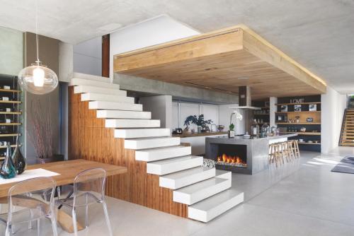 Современная кухня в загородном доме. Дизайн кухни в частном доме: особенности оформления в 129 реальных фото