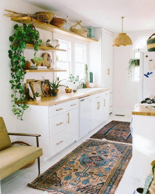 Куда поставить цветы кроме подоконника. Комнатные растения в интерьере квартиры и дома