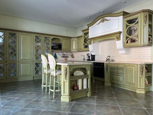 Создание функциональной кухни-гостиной на 18 кв. м 07