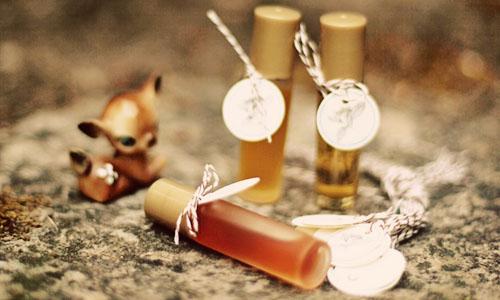 Как использовать эфирные масла, как духи. Могут ли они заменить собой духи?