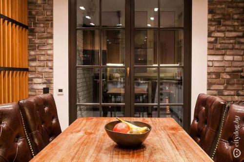 Фото дизайна кухни совмещенной с балконом. Кухня, совмещенная с лоджией 18