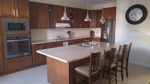 Цвета фасад кухни. Выбираем цвет кухонного гарнитура