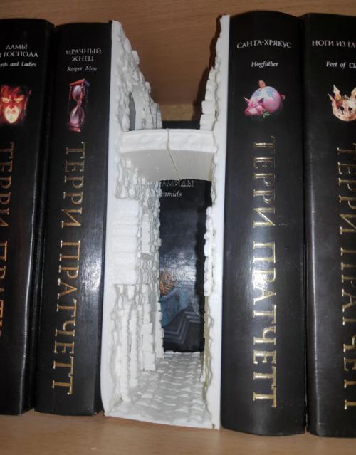 Вставка в полку своими руками. Прорубаем дверь в сказку