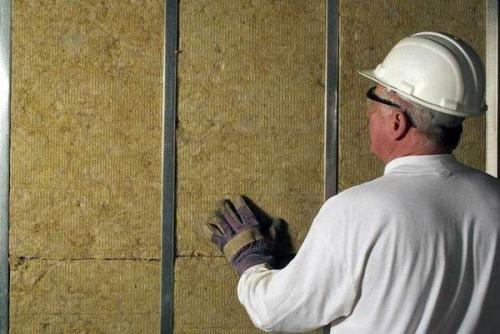 Каркас из профиля для перегородки. Выбор основных материалов