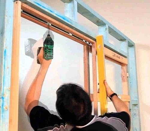 Раздвижные двери вместо стены. Монтаж кассетной двери своими руками