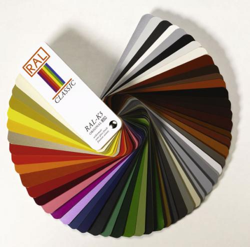 Цветные подоконники в интерьере. Цветные пластиковые окна: разнообразь скучный интерьер!