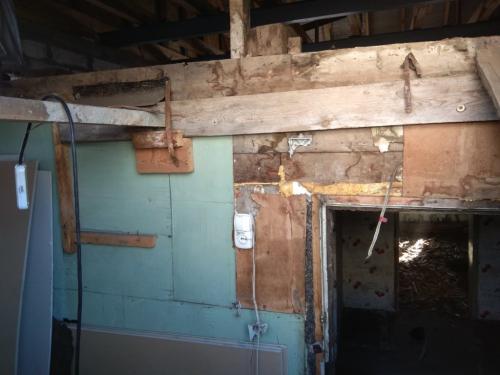 Подвал в частном доме своими руками. Погреб из кирпича в частном доме своими руками в построенном уже доме