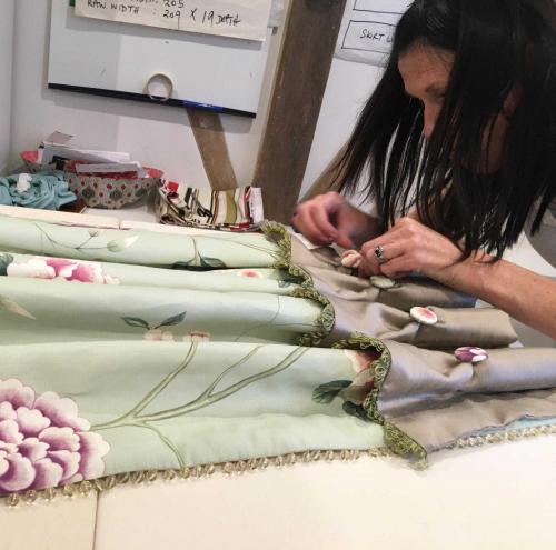 Как шить элитные шторы. Выкройки штор — инструкция, как сшить шторы своими руками. Пошаговое руководство + мастер-класс (150 фото новинок дизайна)