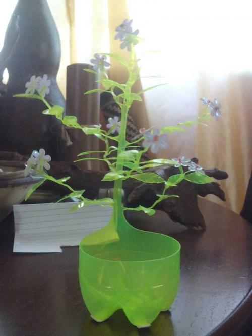 Поделки из пластиковых бутылок: пошаговые мастер-классы и лучшие идеи для хэндмейда (100+ фото) 31