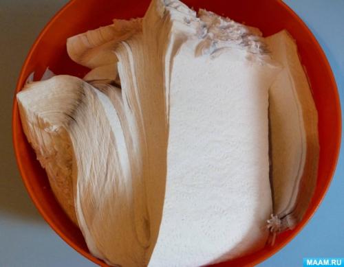 Ваза из пластиковой бутылки для детей. Декор группы в детском саду «Ваза из пластиковой бутылки в технике папье-маше»